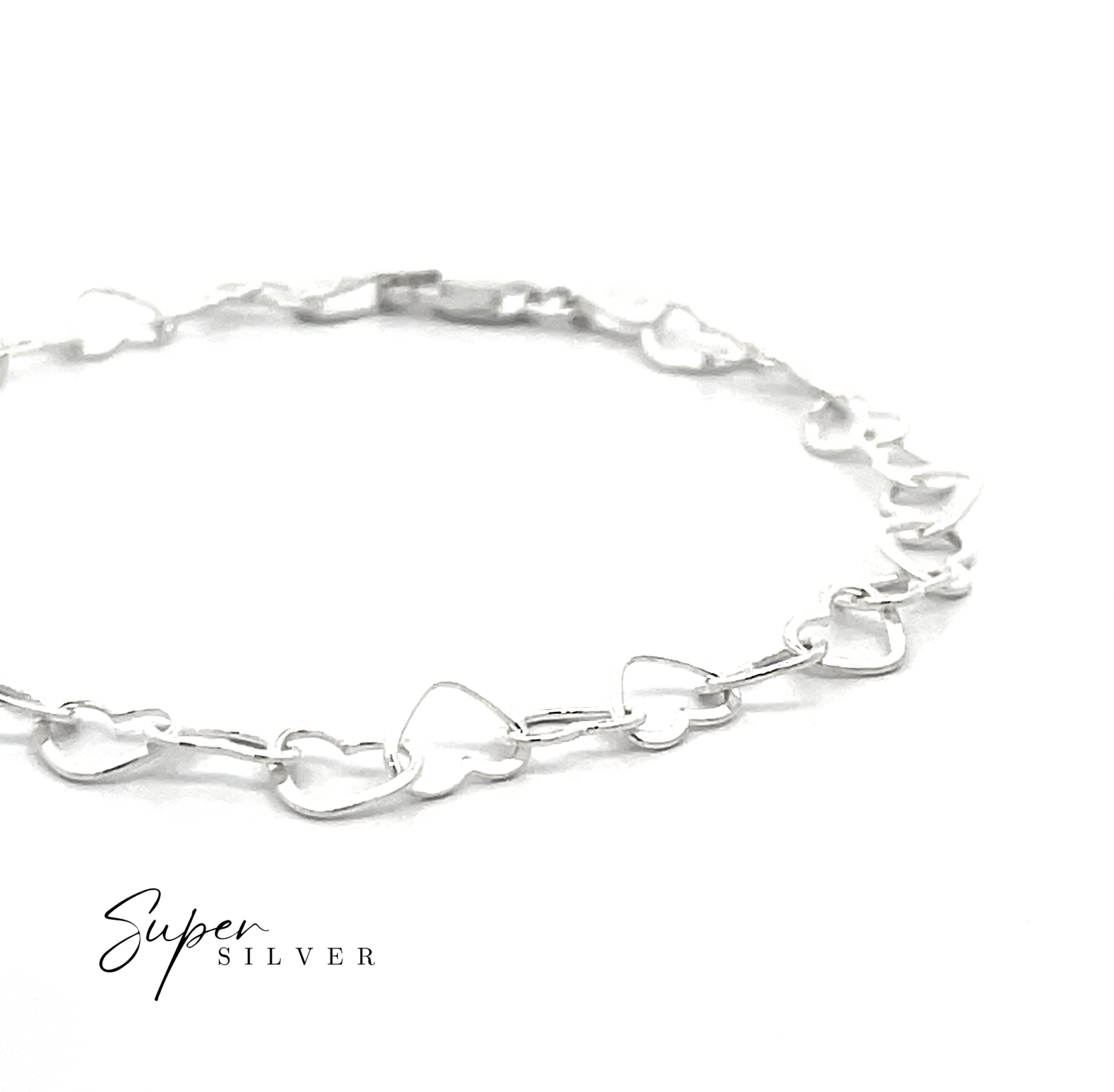 The Italian Heart Link Chain is a sterling silver bracelet featuring repeating open heart-shaped links, shown on a white background with "Super Silver" text in the corner.