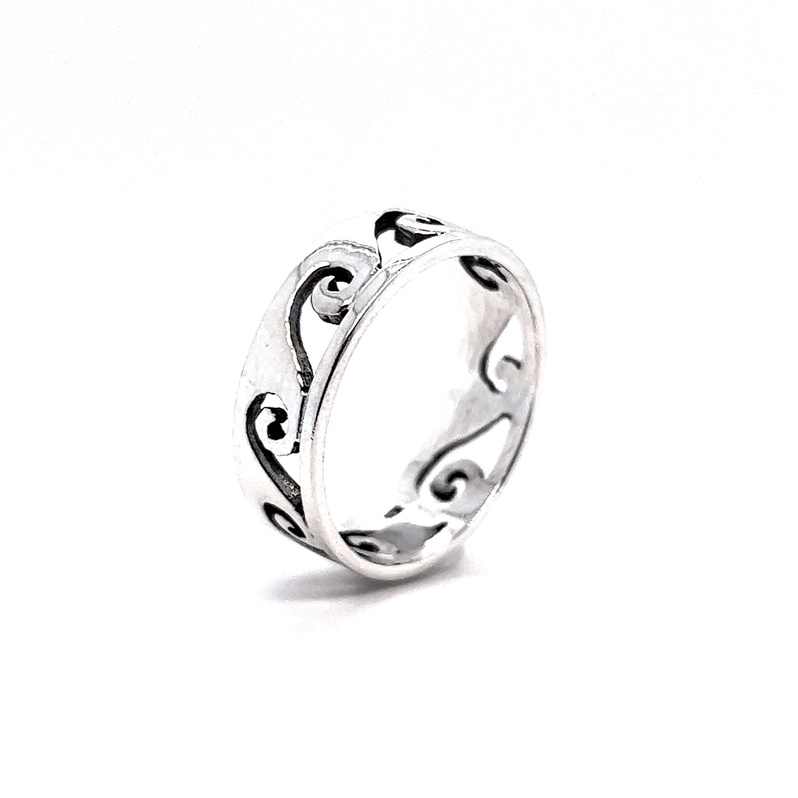 A 7mm Cutout Wave Band with wave-like swirls on it.