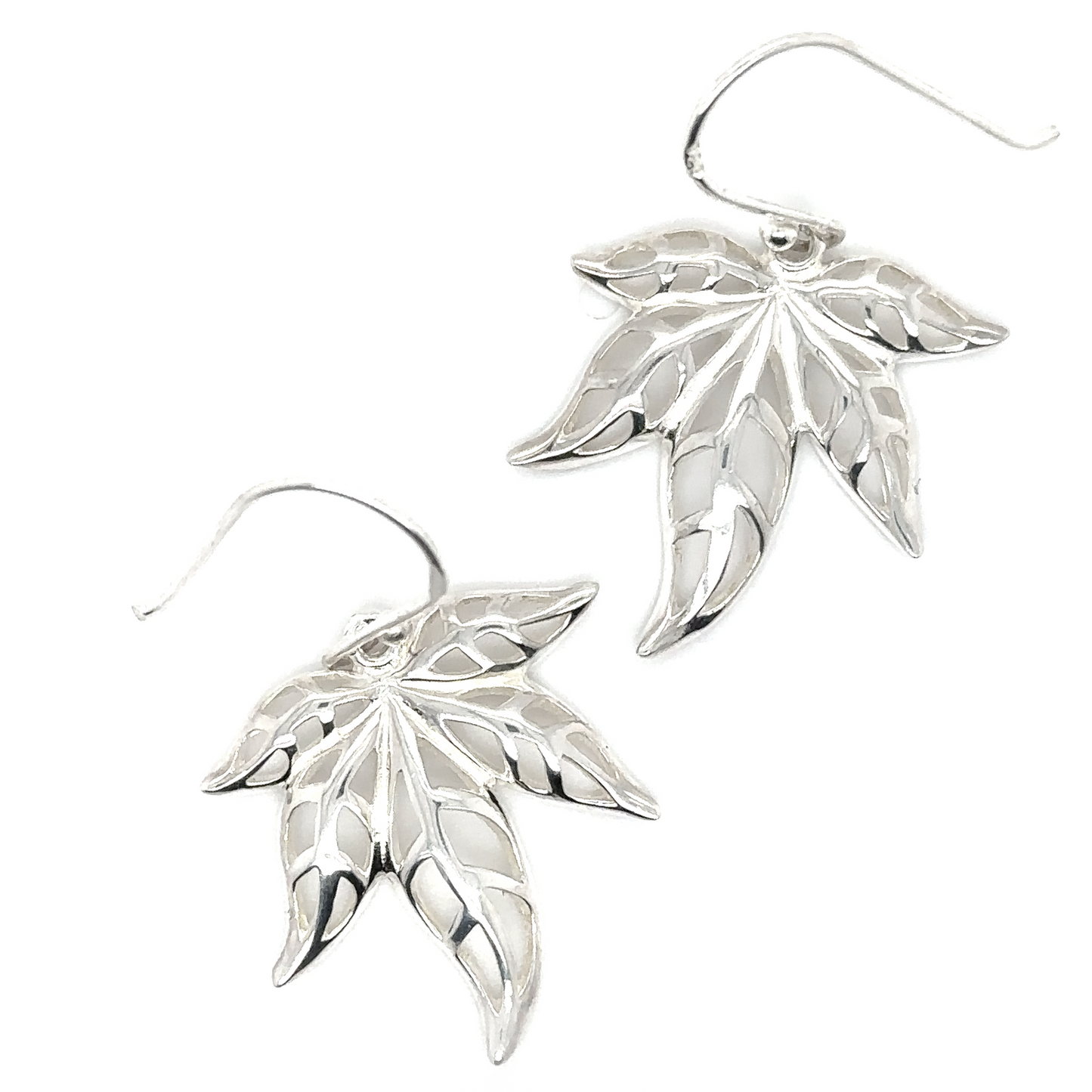 A pair of Super Silver Silver Maple Leaves Dangle Earrings on a white background.