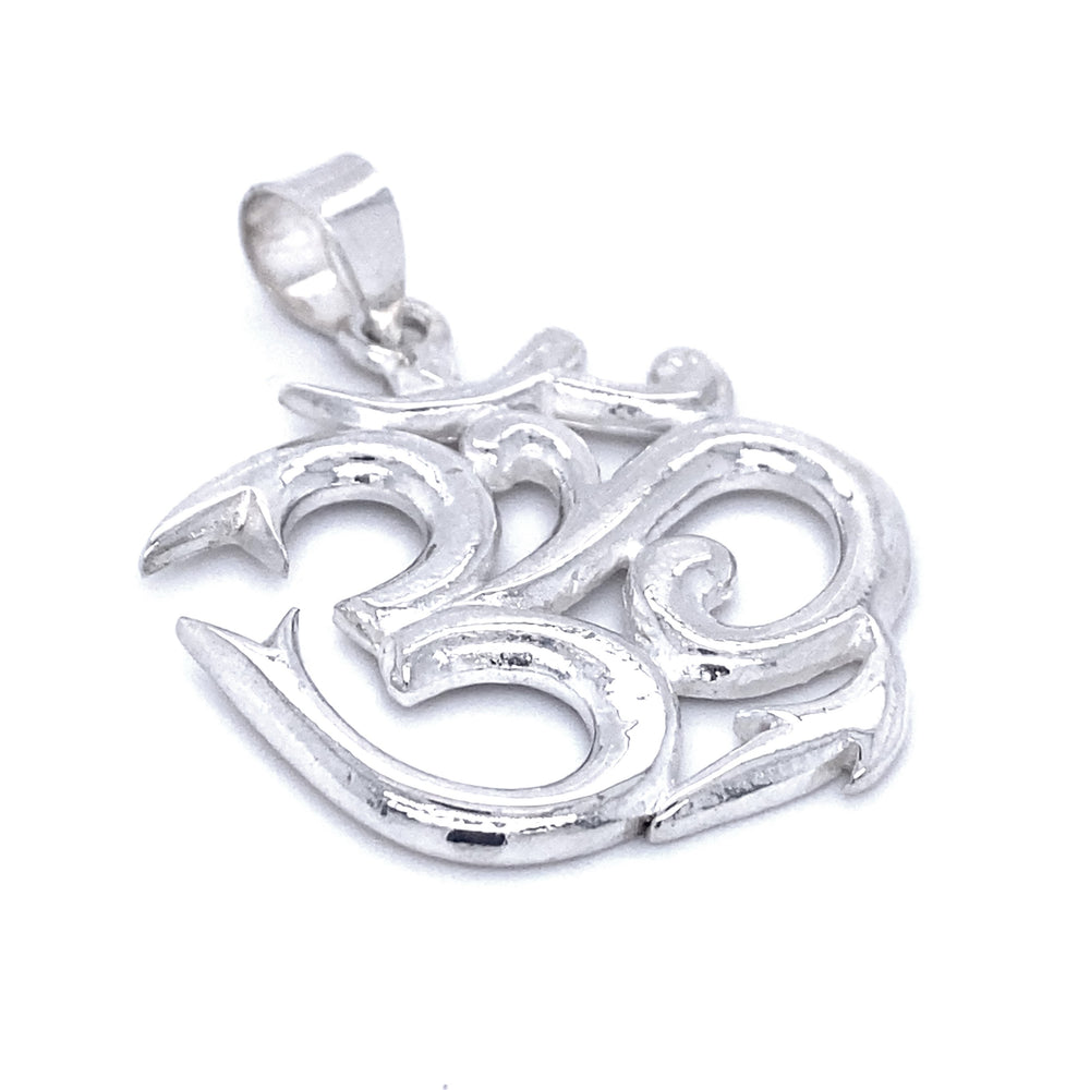 
                  
                    Statement Om Pendant in the shape of the Om symbol with a glossy finish, designed for a necklace or chain. A beautiful tribute to the Hindu symbol, this Statement Om Pendant brings both elegance and spiritual significance.
                  
                