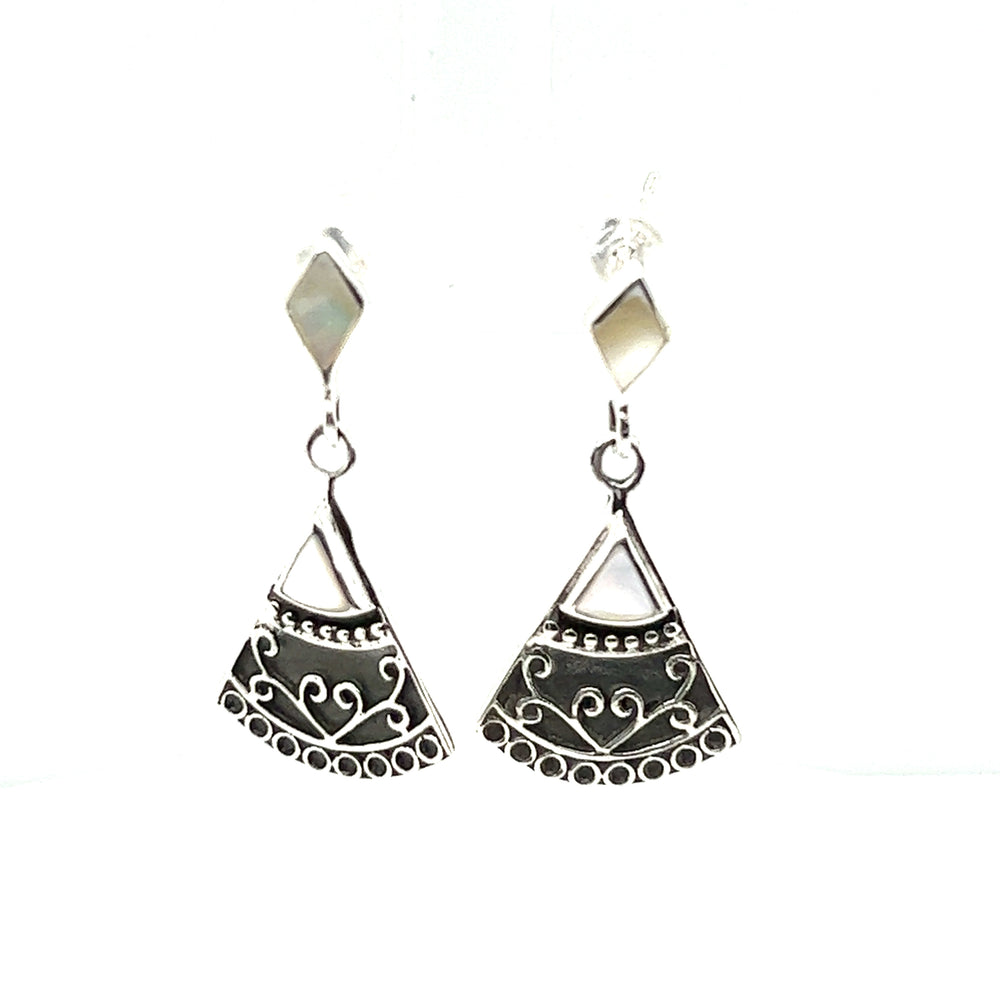
                  
                    A pair of Super Silver Bohemian Style Filigree Earrings with Inlay Stones.
                  
                