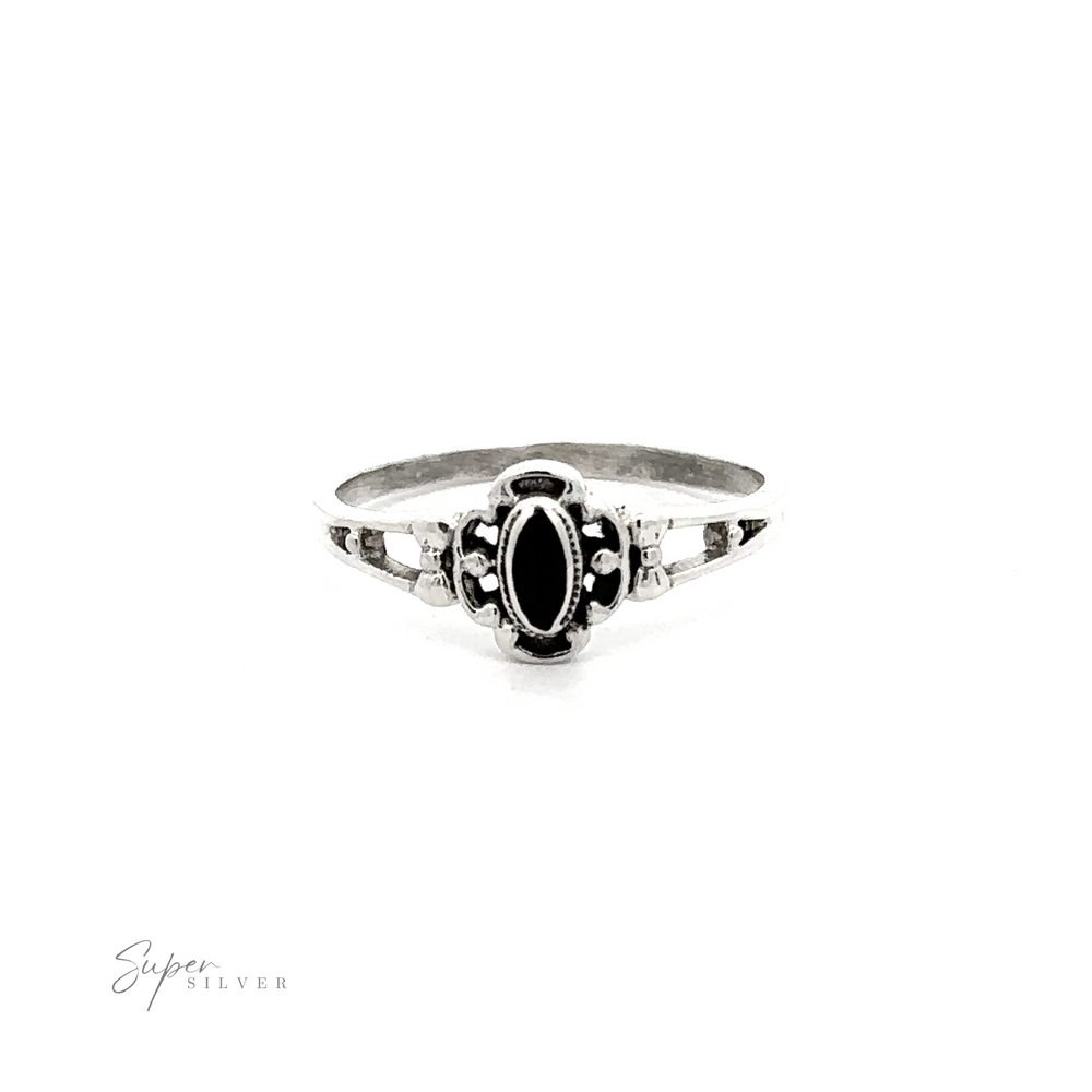 
                  
                    A small Sterling silver Oval Inlay Stone Ring.
                  
                