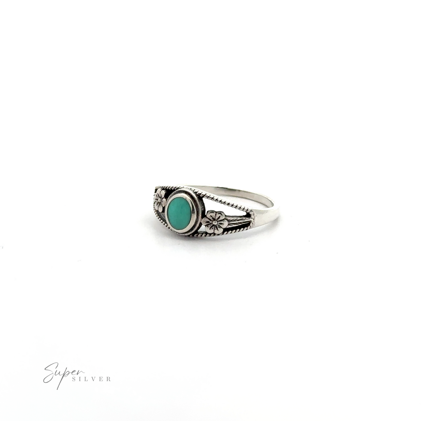
                  
                    This Inlay Stone Ring with Flower and Rope Design features a center turquoise stone with a delicate floral design.
                  
                