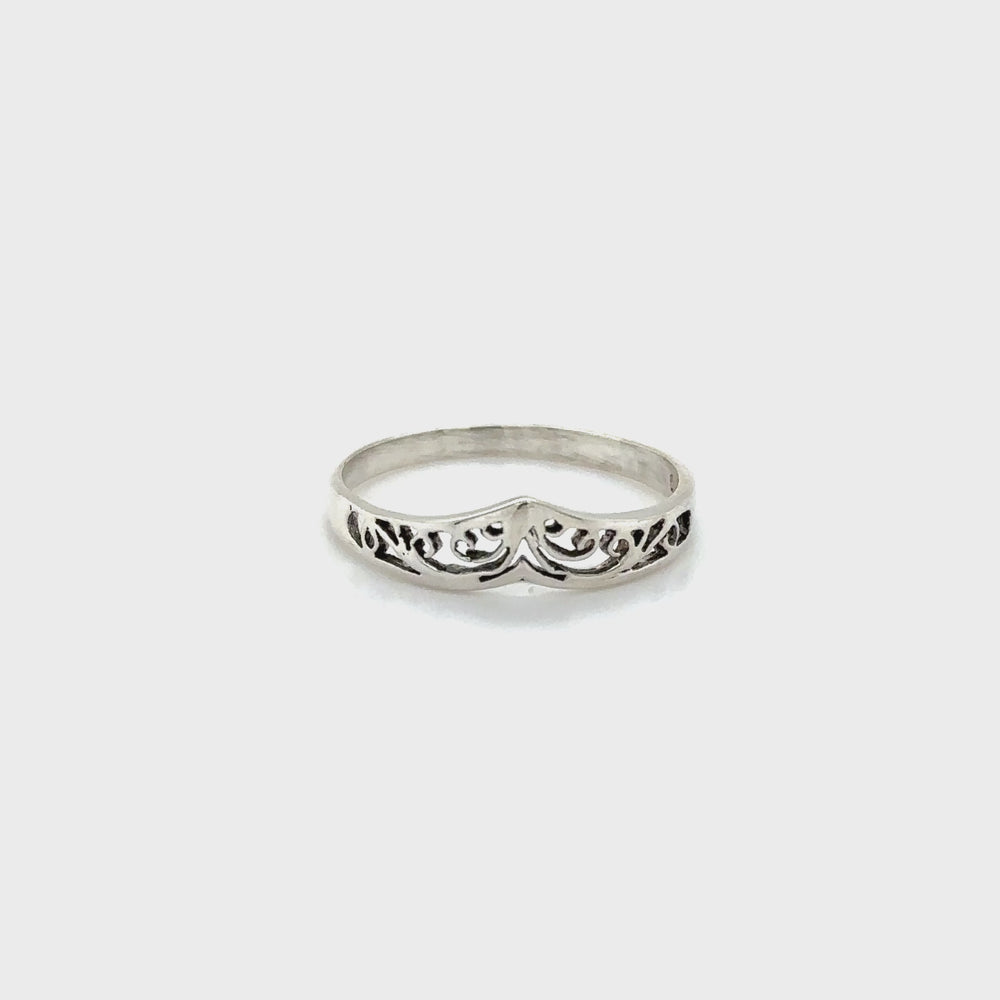 
                  
                    Load and play video in Gallery viewer, Chevron Rings With Filigree Design
                  
                