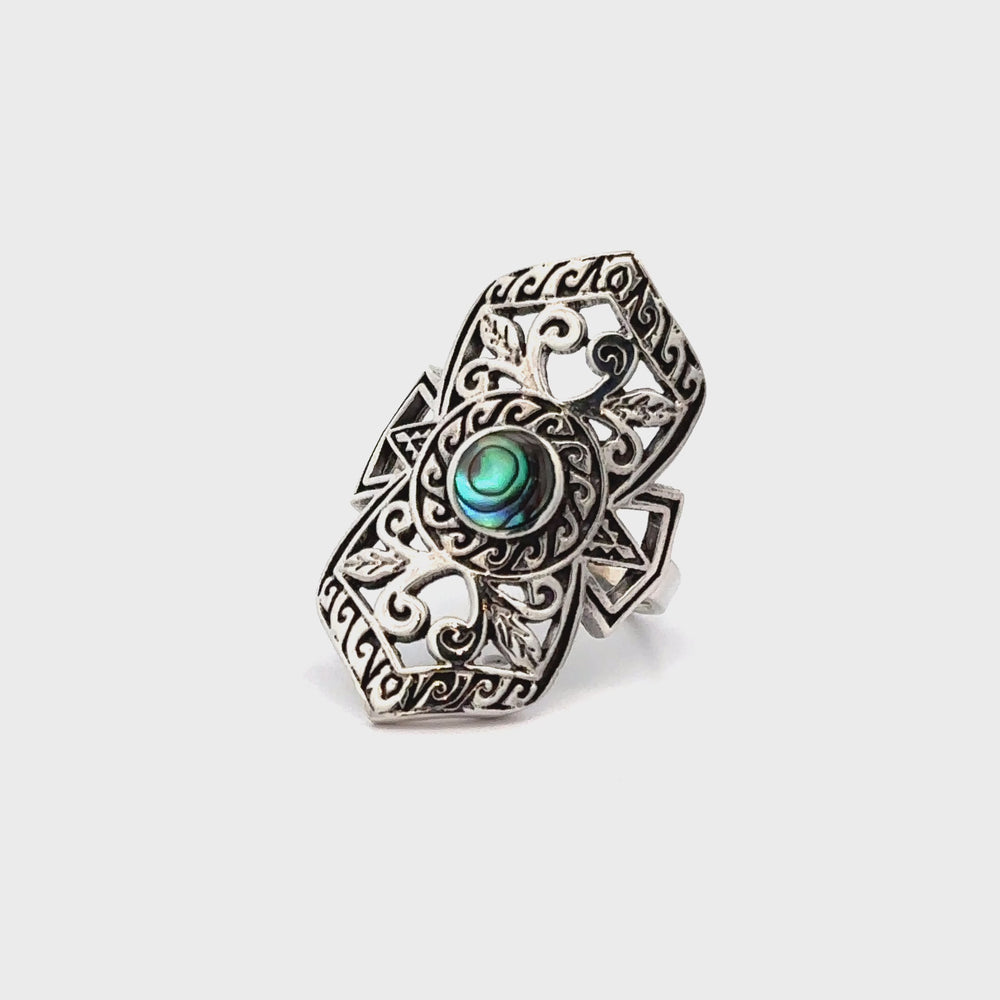 
                  
                    Load and play video in Gallery viewer, Elaborate Filigree Shield Ring with Stone
                  
                