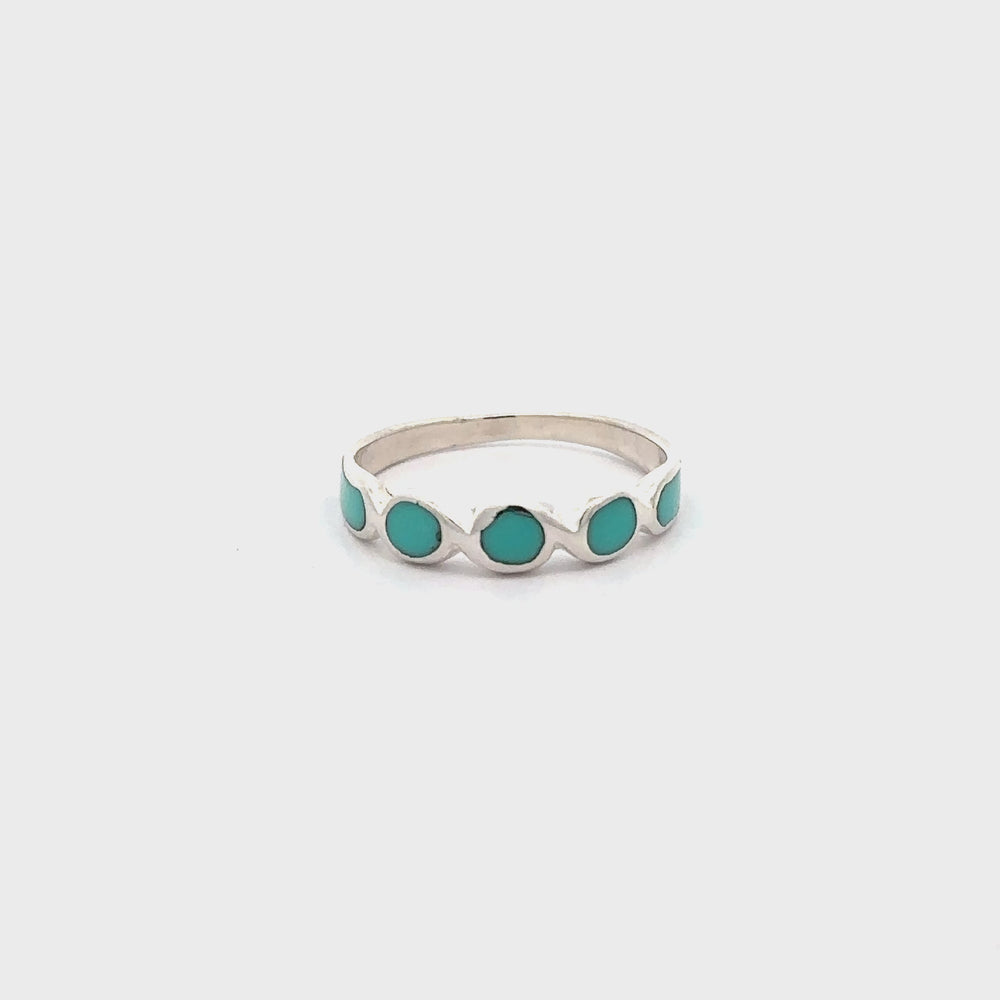 
                  
                    Load and play video in Gallery viewer, Inlaid Turquoise Oval Crossover Patterned Ring
                  
                