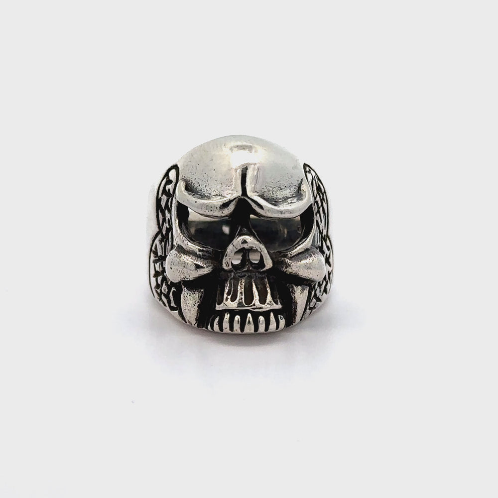 
                  
                    Load and play video in Gallery viewer, Skull Statement Ring
                  
                