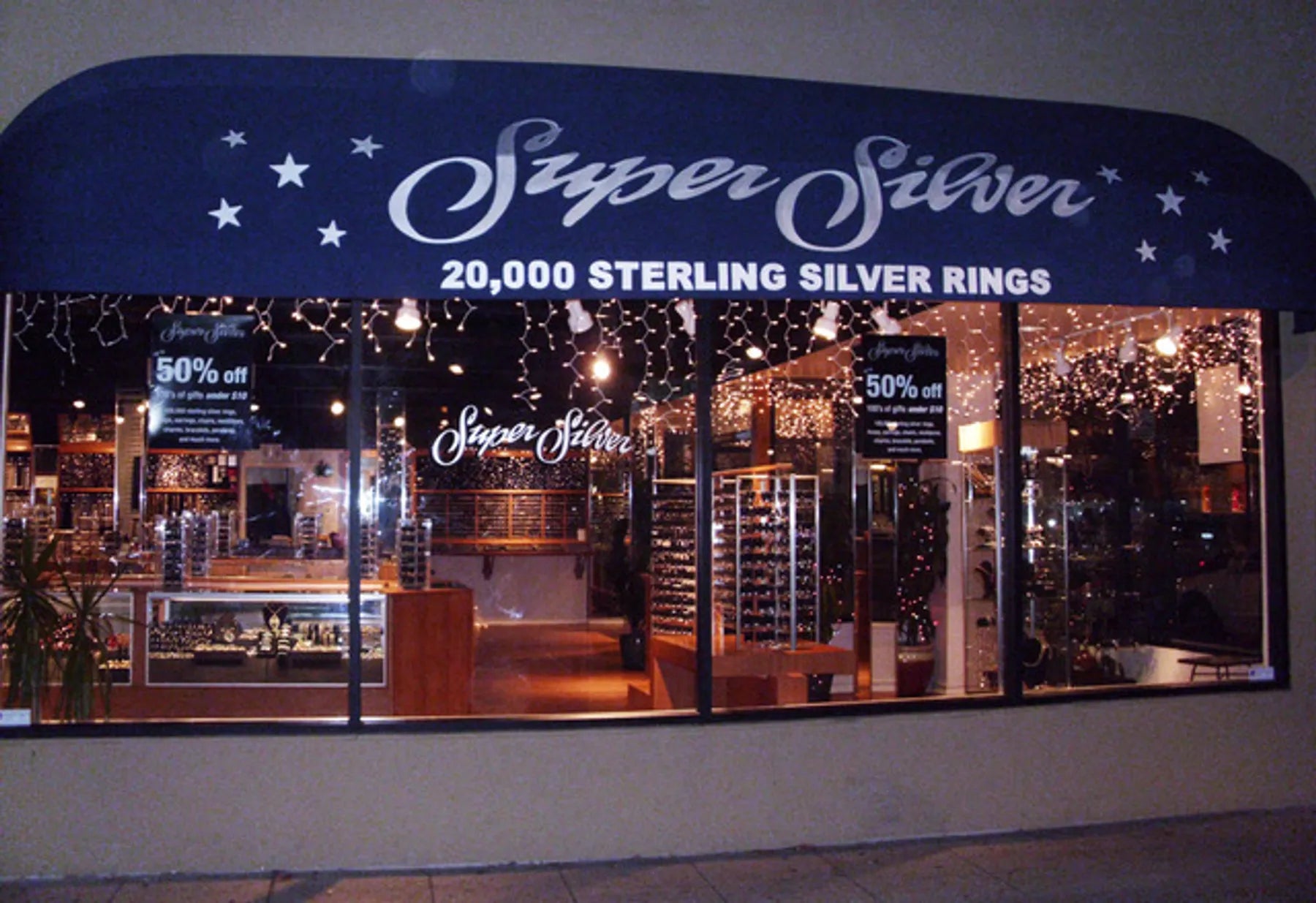 Super Silver Santa Cruz