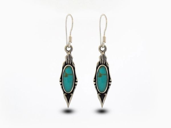 A pair of Super Silver Elegant Turquoise Earrings with Oval Stone.