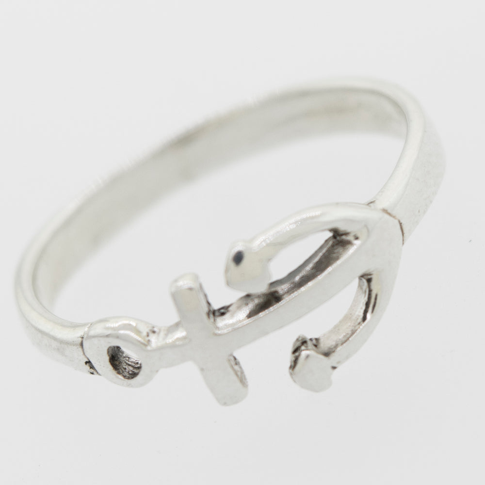 
                  
                    A Super Silver Delicate Anchor Ring featuring a horizontal anchor, perfect for ocean lovers.
                  
                