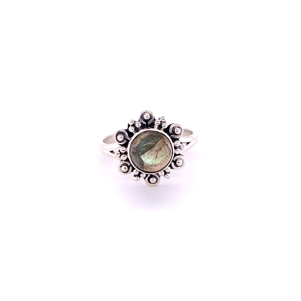 
                  
                    A Beautiful Round Flower Ring with Natural Gemstones.
                  
                