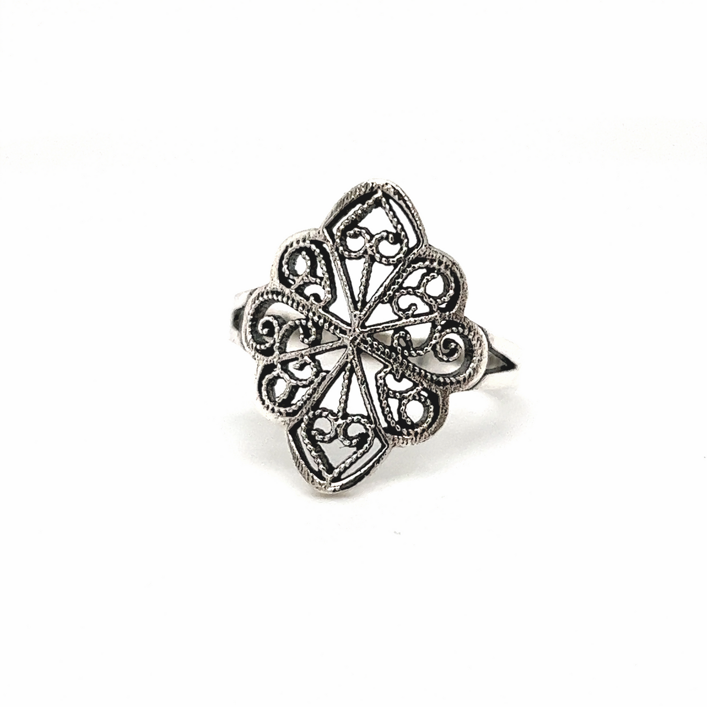 A Super Silver vintage style Silver Filigree Shield Ring with an intricate Art Nouveau design.