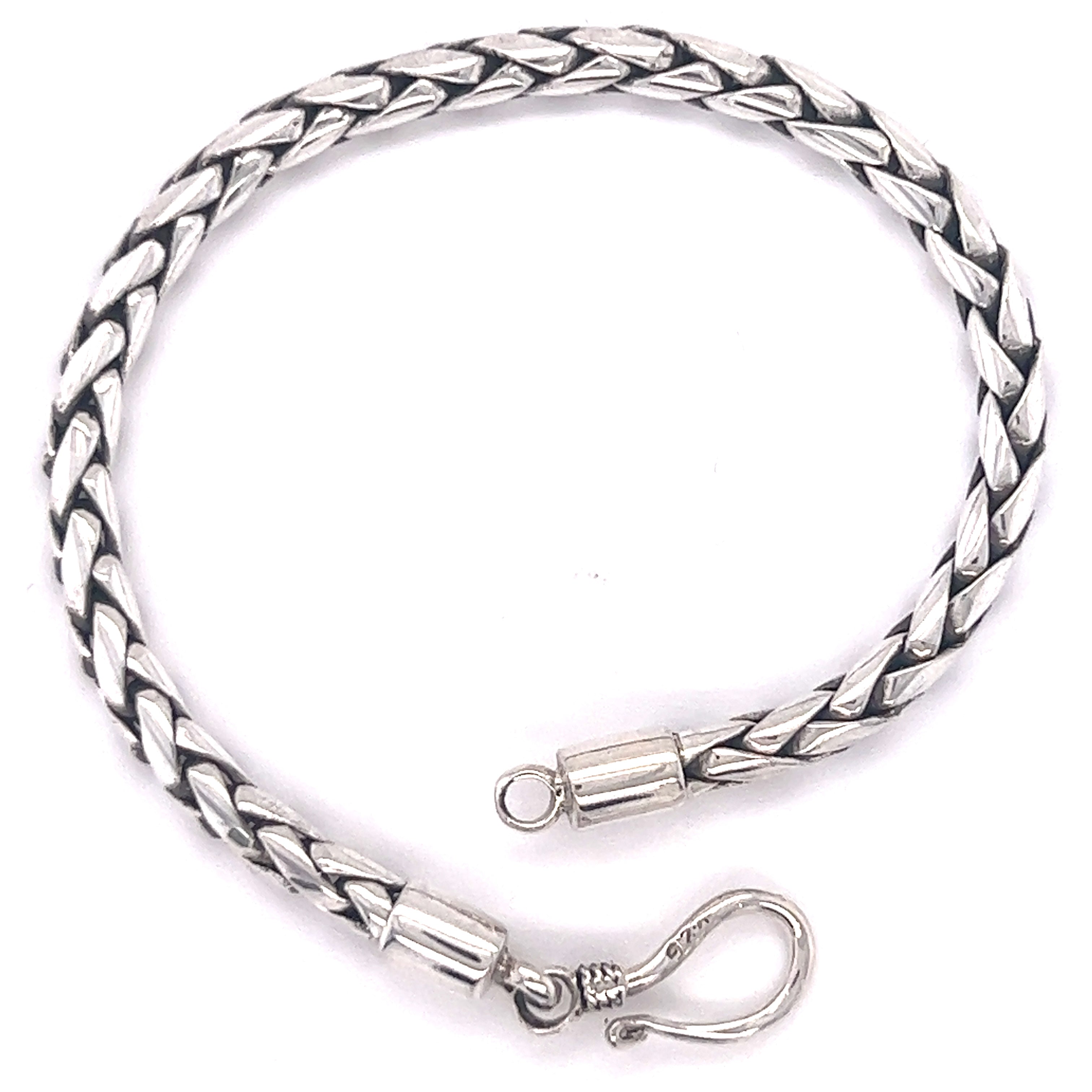 A 4mm Bright Rope Bracelet with a bright finish, featuring a hook clasp and loop.