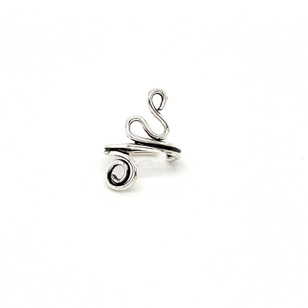 A trendy and stylish accessory, the Delicate Squiggle Ear Cuff from Super Silver features a unique spiral design.