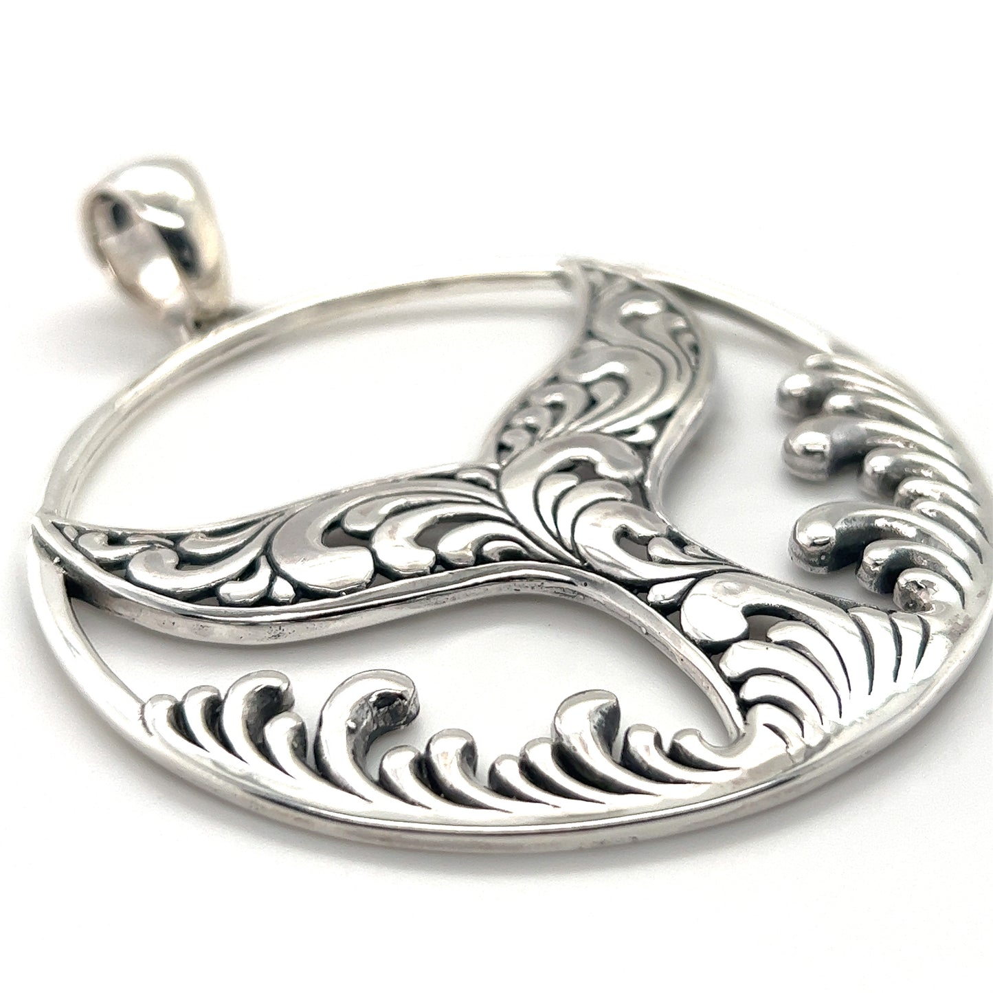 
                  
                    Super Silver Extravagant Whale Tail Pendant, inspired by the beauty of the ocean.
                  
                