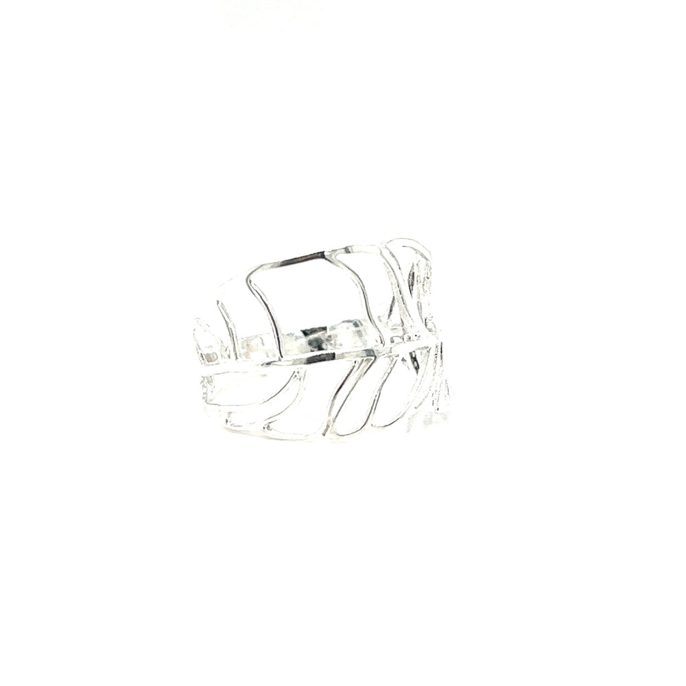 A Super Silver delicate feather outing ring.