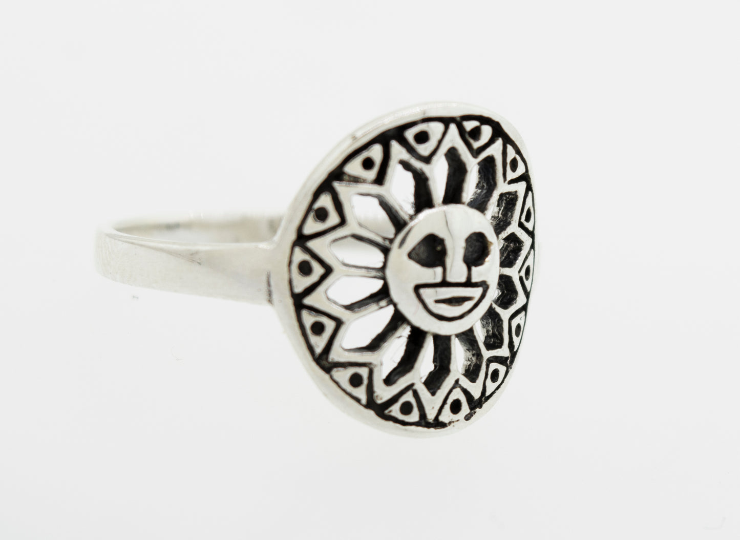 
                  
                    A Super Silver ring with a Silver Ring Sun With A Face design.
                  
                