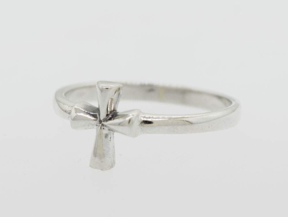 A Simple Cross Ring made of sterling silver, showcased on a white background by Super Silver.