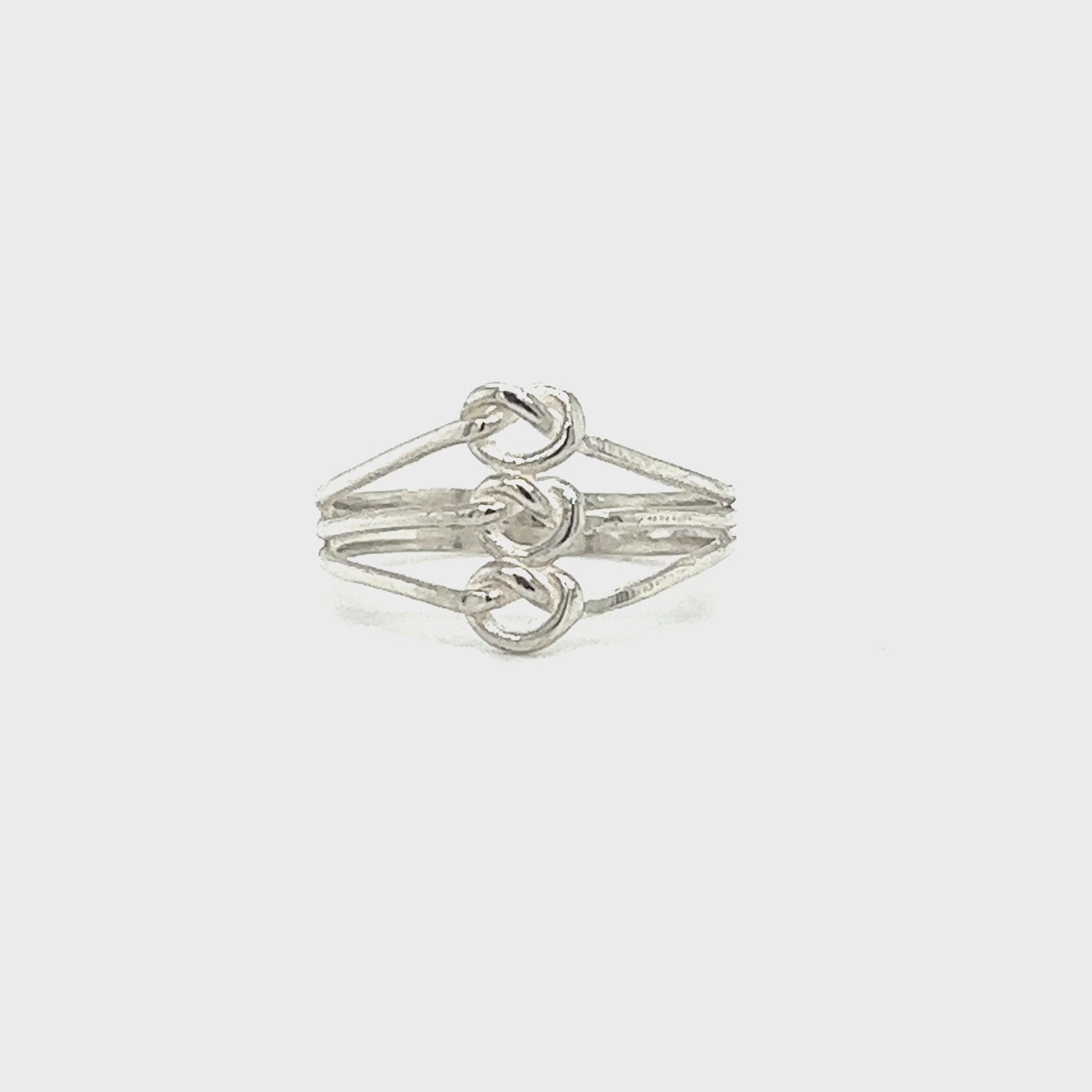 
                  
                    Load and play video in Gallery viewer, Funky Silver Knotted Ring
                  
                
