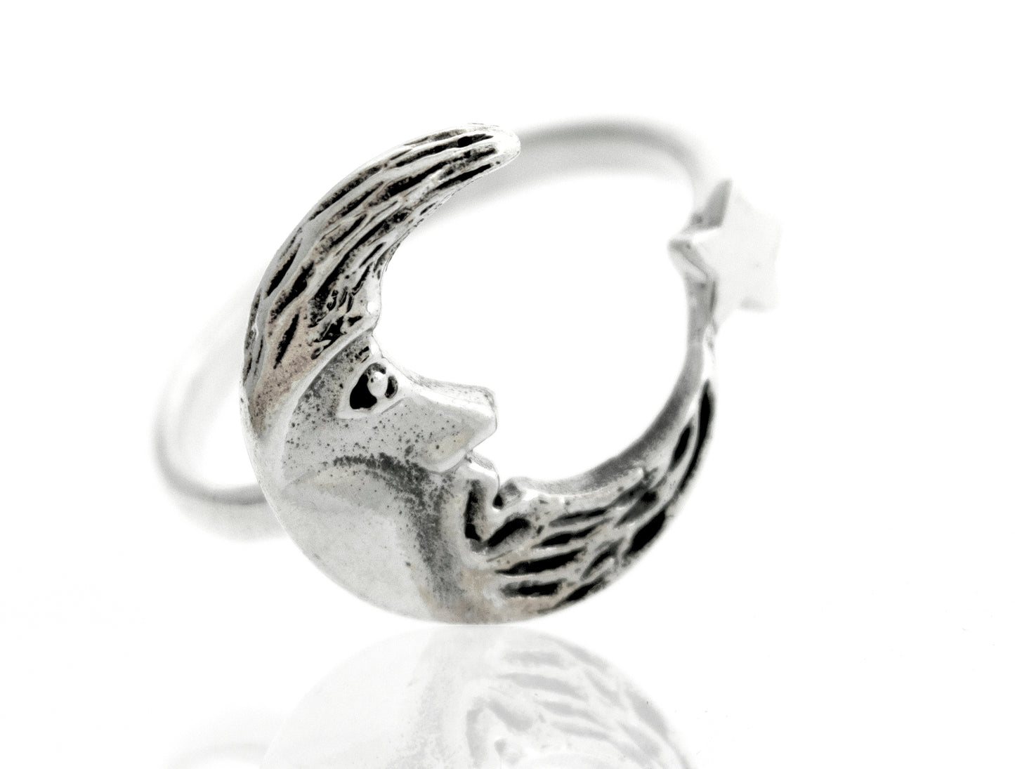 
                  
                    A Super Silver Crescent Moon And Star Ring.
                  
                