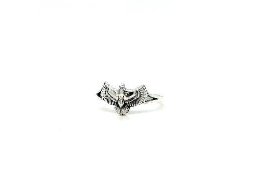 A Majestic Eagle Ring with a resilient owl on it. (Brand: Super Silver)