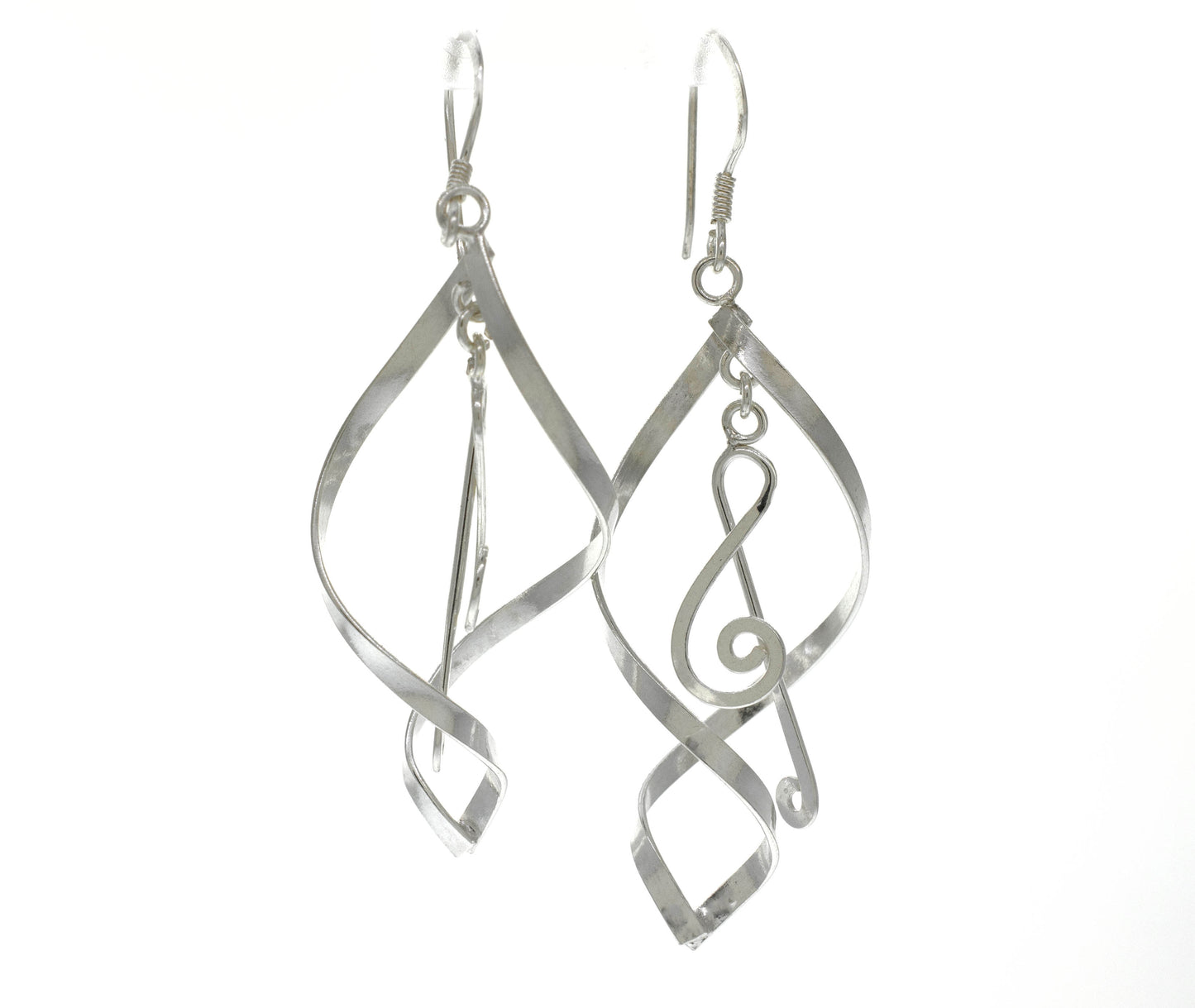 
                  
                    Super Silver's Striking Treble Clef Earrings are made from .925 Sterling Silver.
                  
                