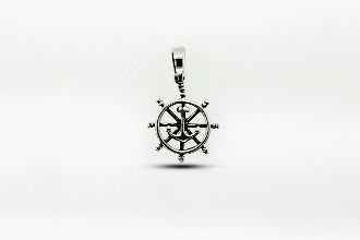 
                  
                    A Super Silver Ships Wheel Charm with Anchor necklace, perfect for sea-fearing captains.
                  
                