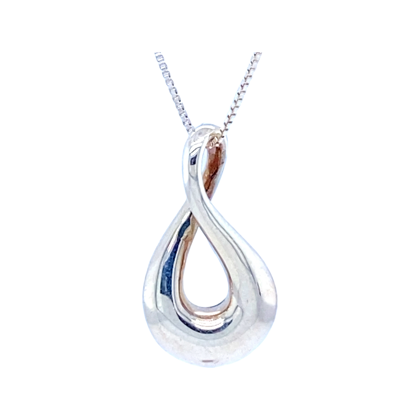 An elegant Super Silver necklace with a Classic Loop Pendant featuring smooth and fluid lines.