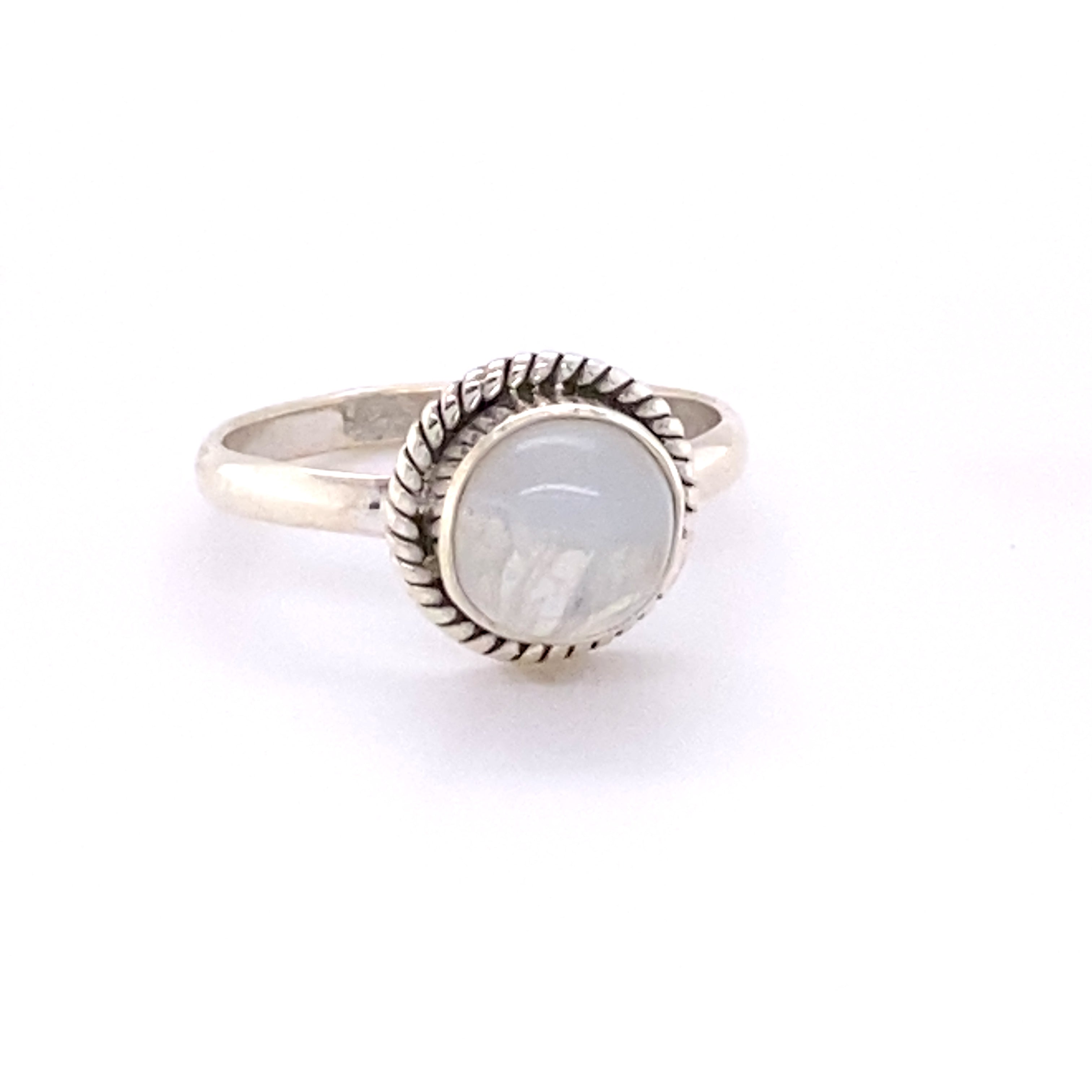Simple Round Gemstone Ring with Rope Border – Super Silver