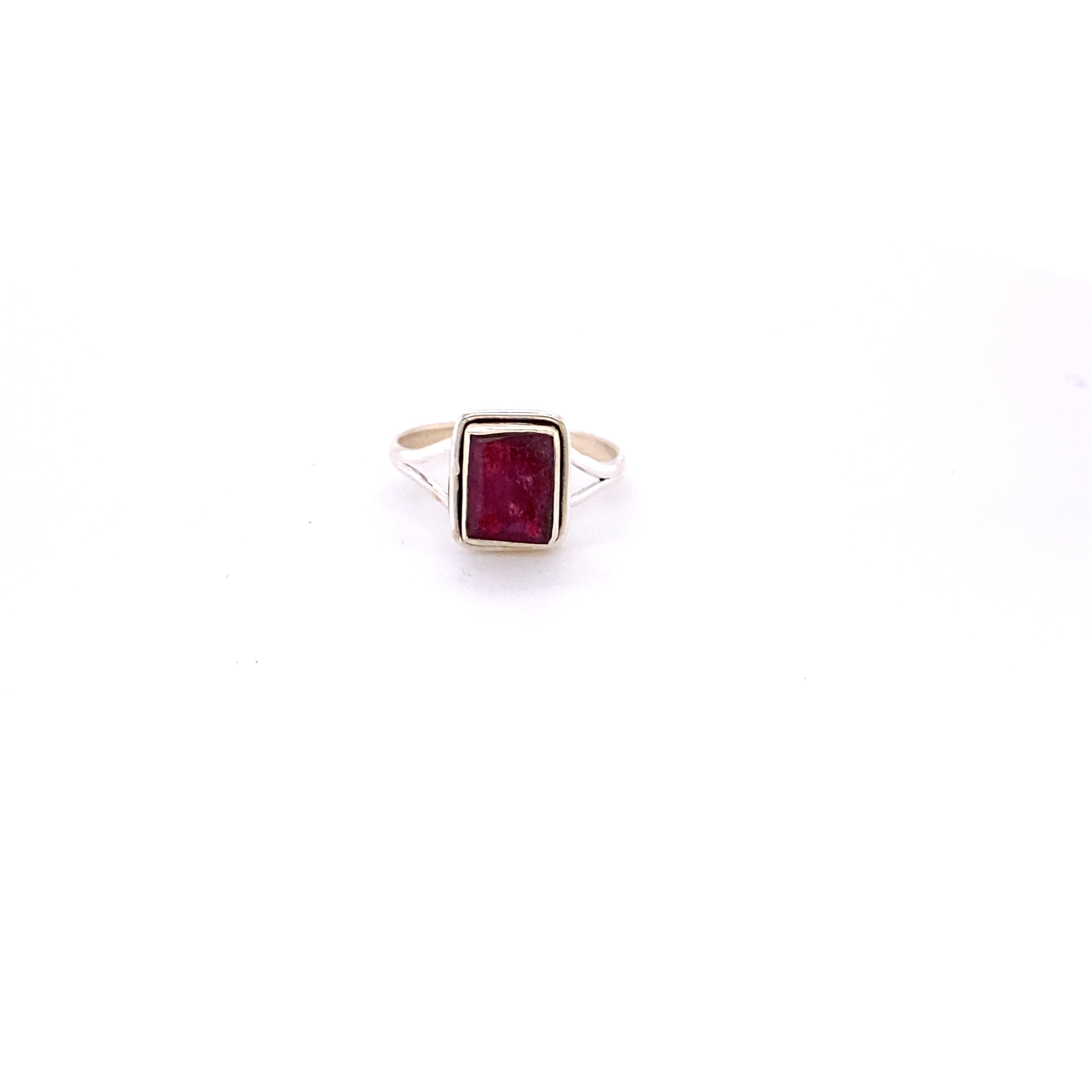 A Simple Square Gemstone Ring with a ruby gemstone.