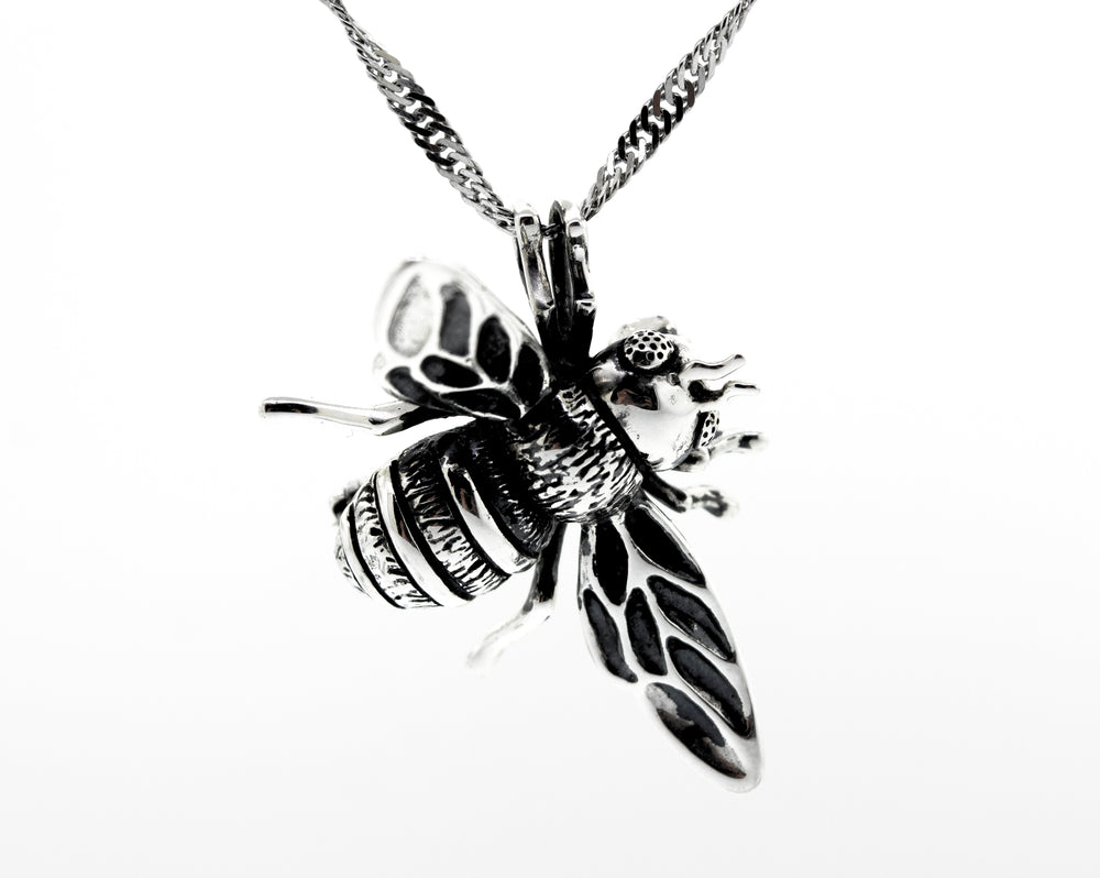 
                  
                    Stunning Sterling Silver Bee Pendant
                  
                