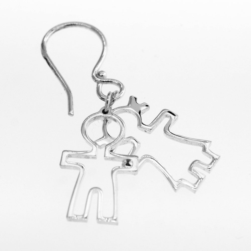 A pair of Super Silver Little Humans Earrings featuring two people embracing.