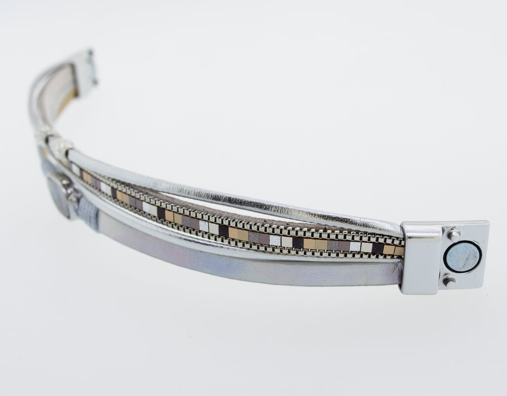 
                  
                    Silver Color Magnet Bracelet
                  
                