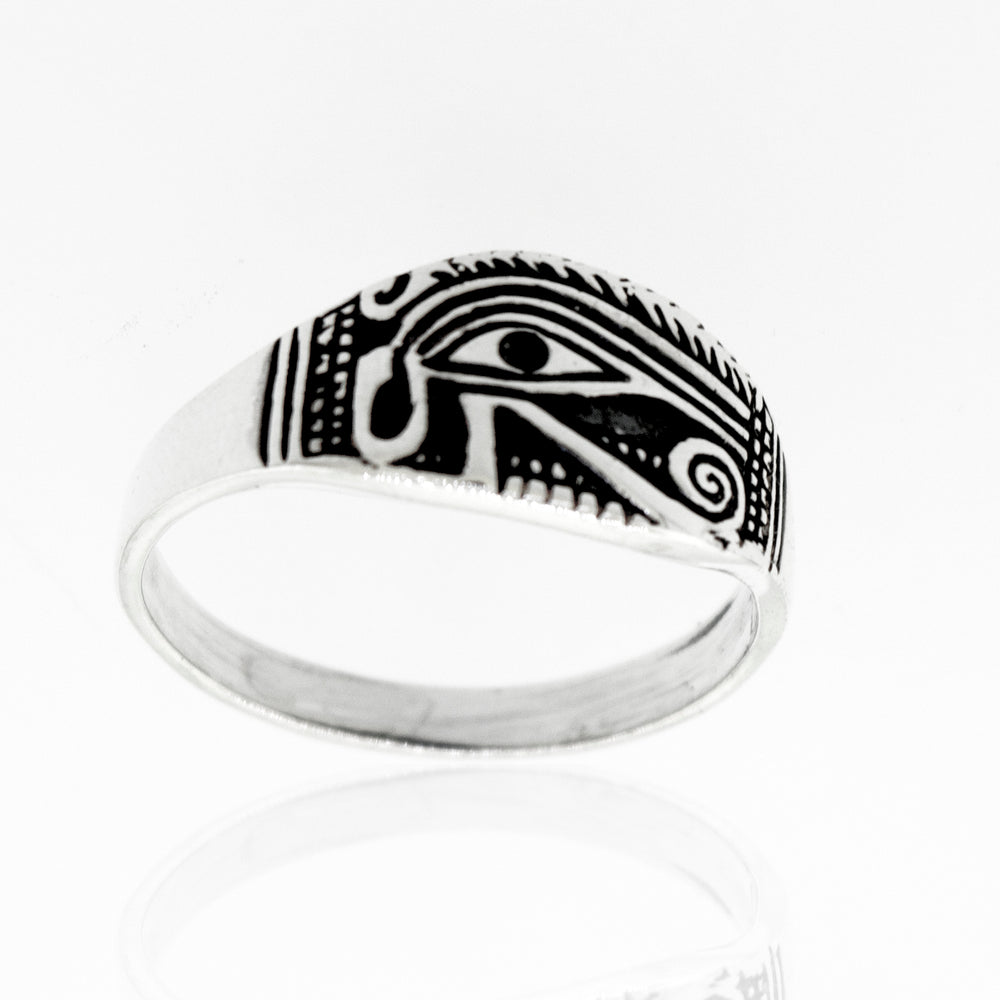 A captivating Eye of Horus ring adorned with a mesmerizing eye design.