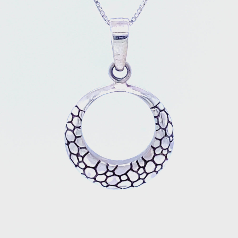 
                  
                    Load and play video in Gallery viewer, Modern Round Cobblestone Pendant
                  
                