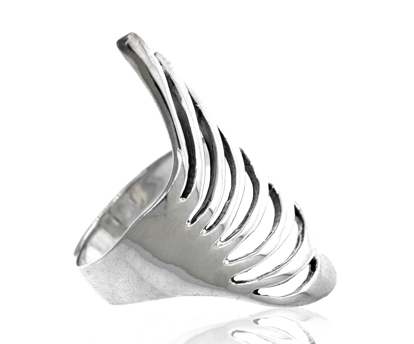 
                  
                    A Super Silver sterling silver ring with a curved design.
                  
                