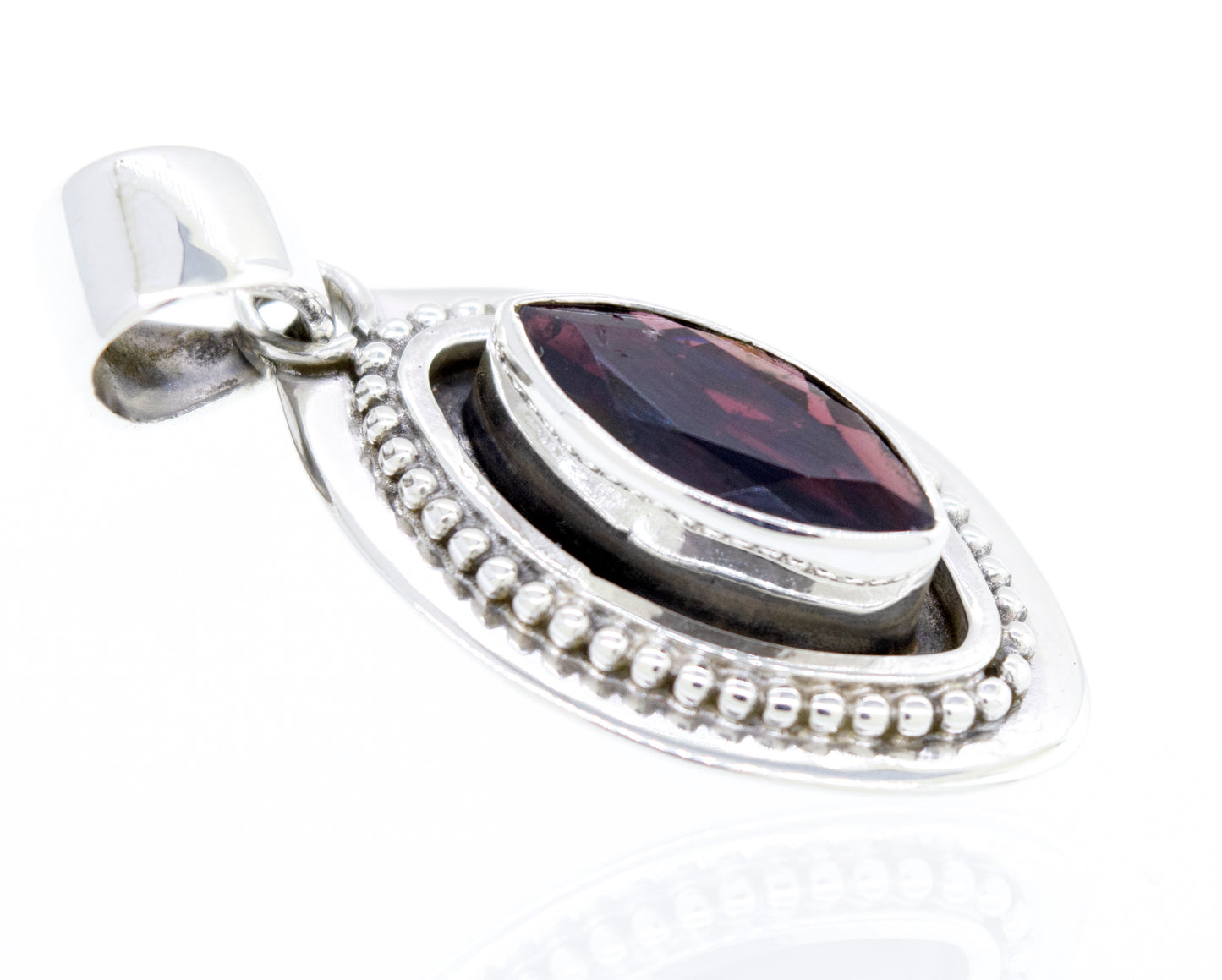 A Super Silver Beautiful Marquise Shaped Garnet Pendant With Beads Design.