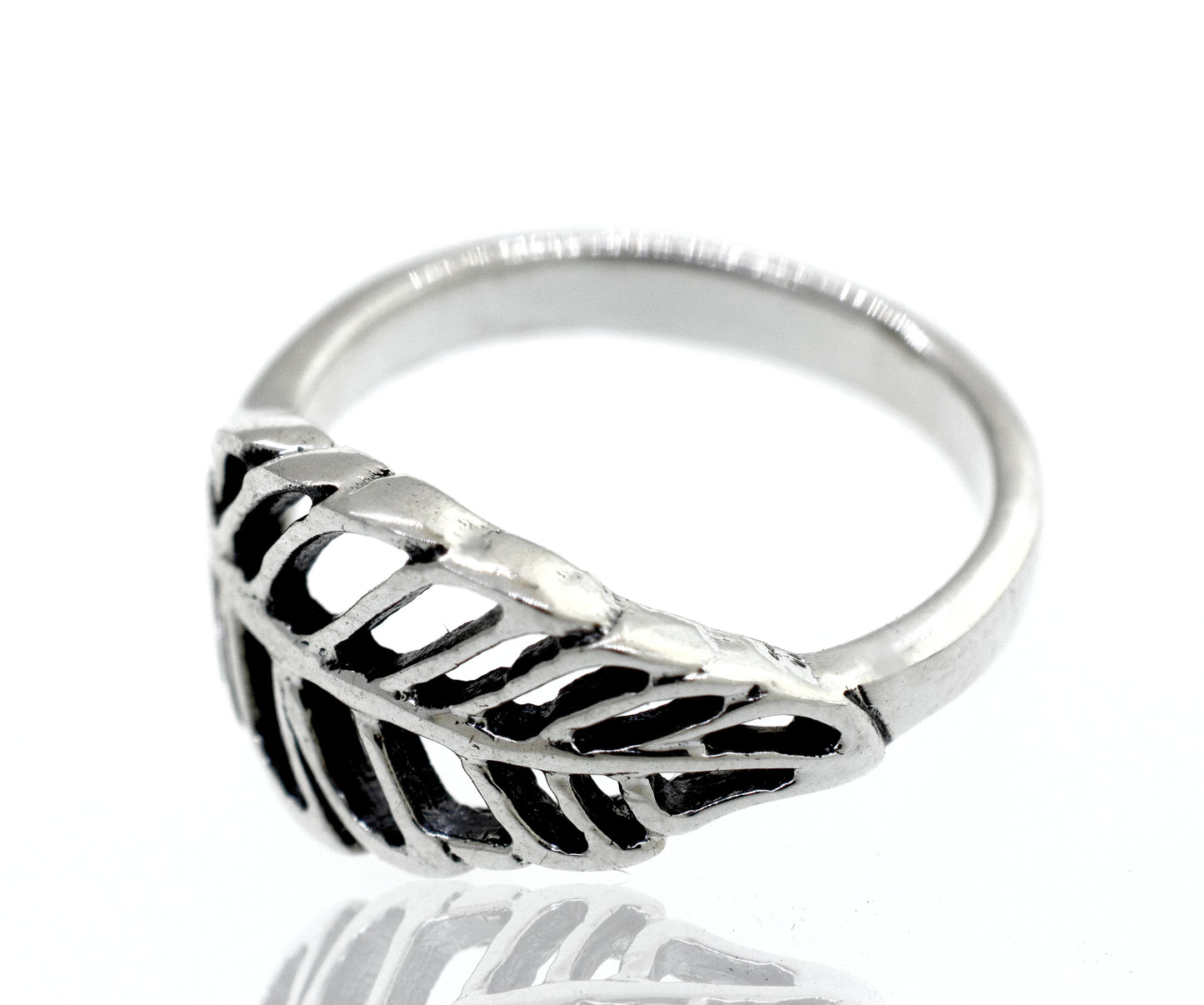 
                  
                    A Super Silver Leaf Ring with Cutout Design.
                  
                