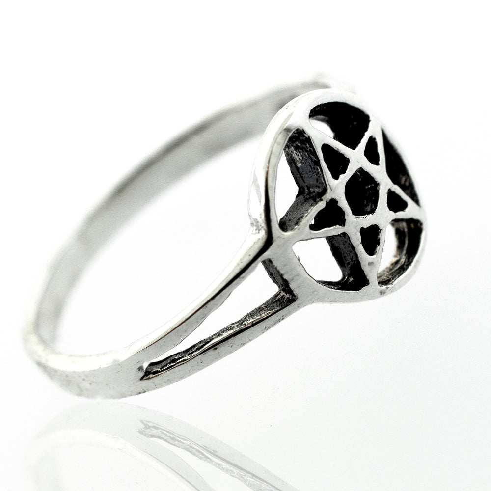 A gothic Silver Pentagram ring, perfect for men.