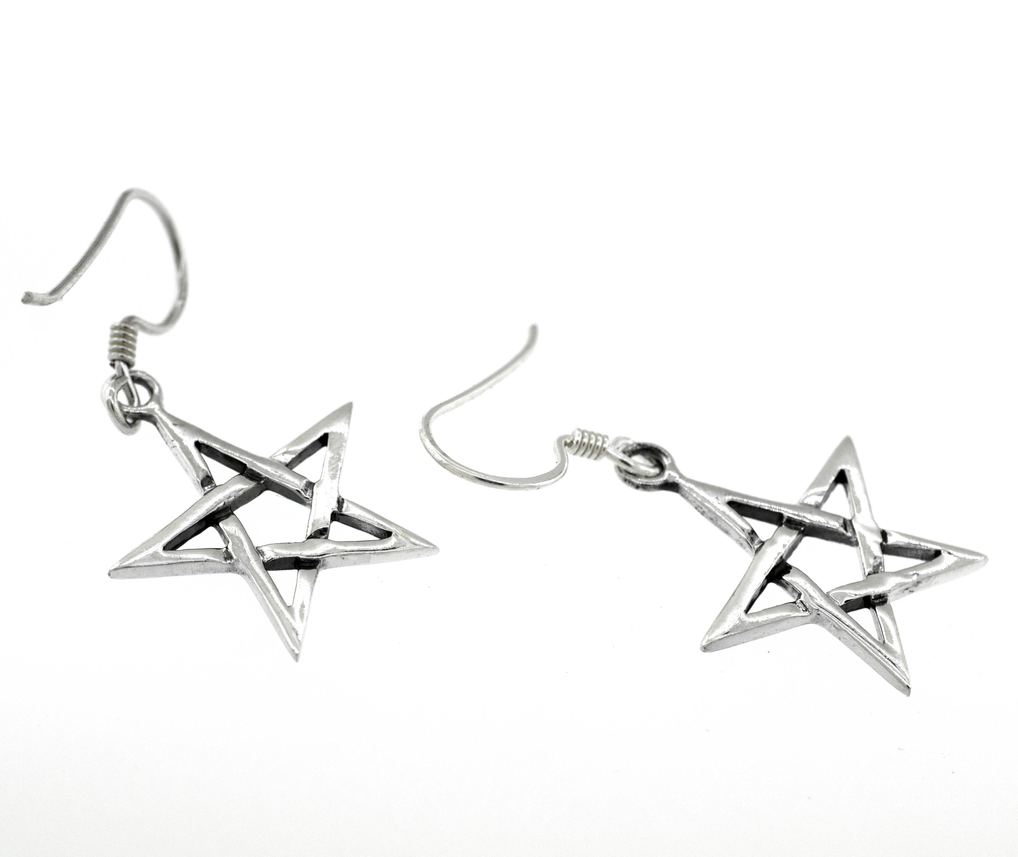 ALCHEMY GOTHIC: Pentagram Dangle Cuff Stud 五芒星