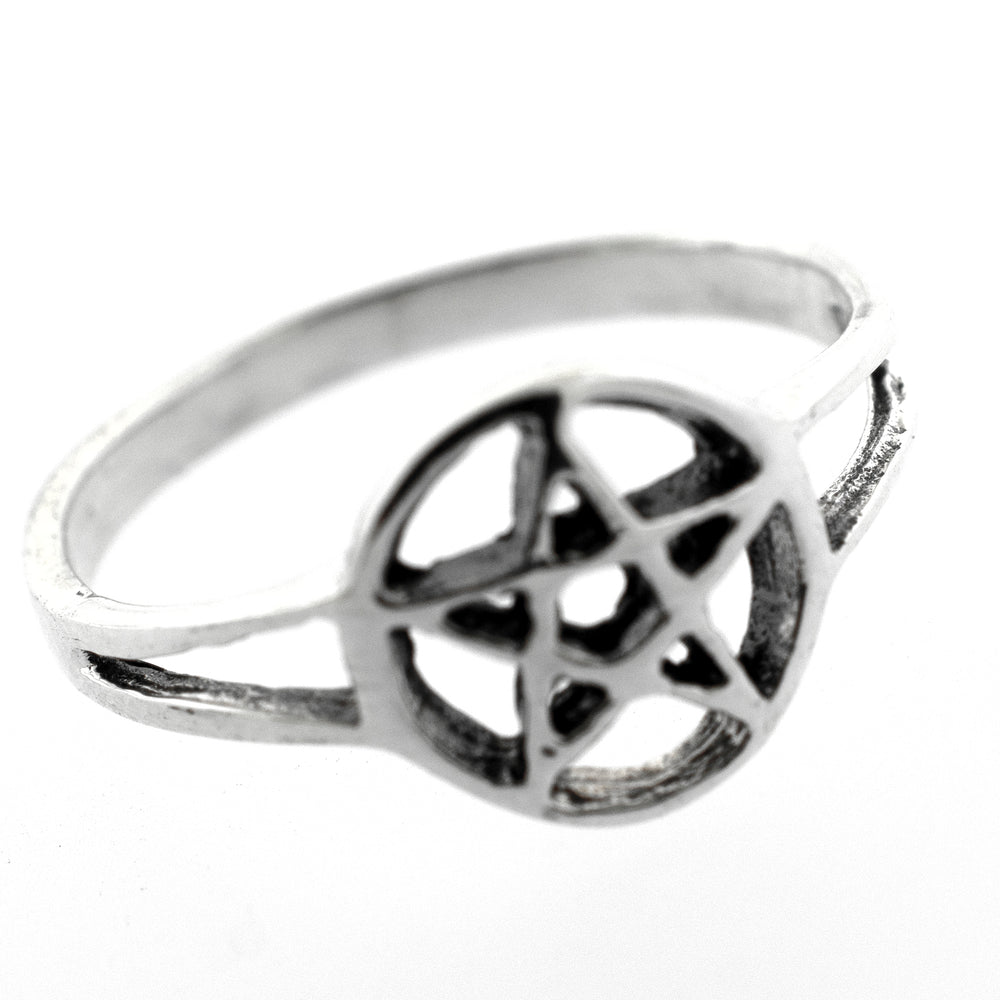 
                  
                    A Silver Pentagram Ring ideal for men.
                  
                