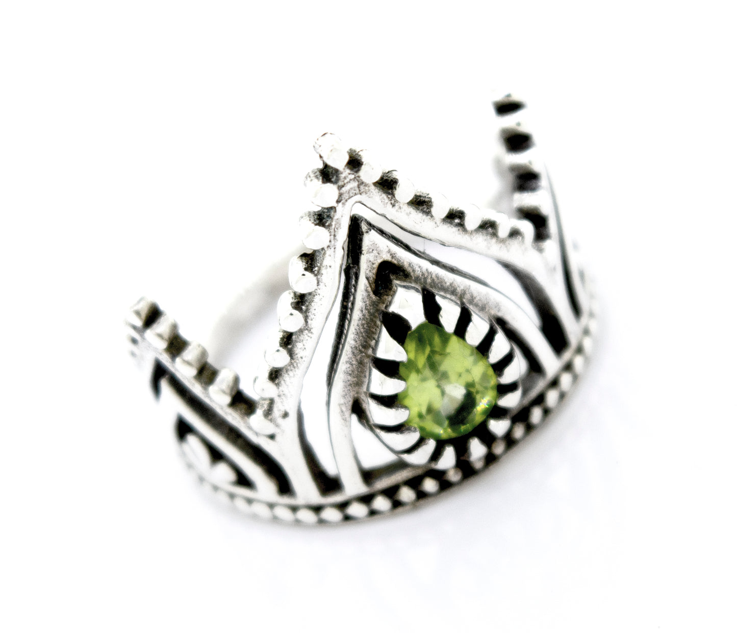 A Super Silver Crown Ring With Teardrop Shape Peridot.