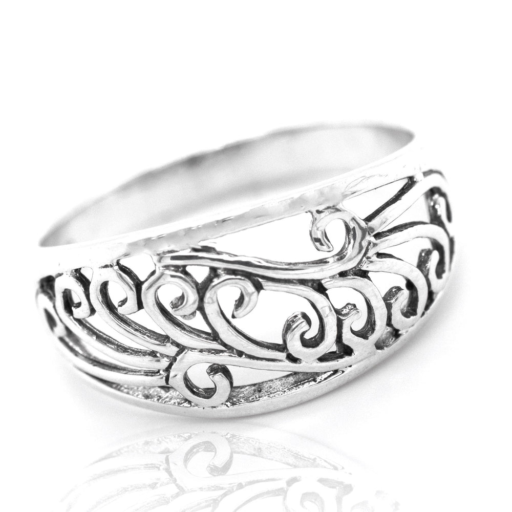 An art nouveau-styled Super Silver Sweeping Domed Filigree Ring with a swirl design.