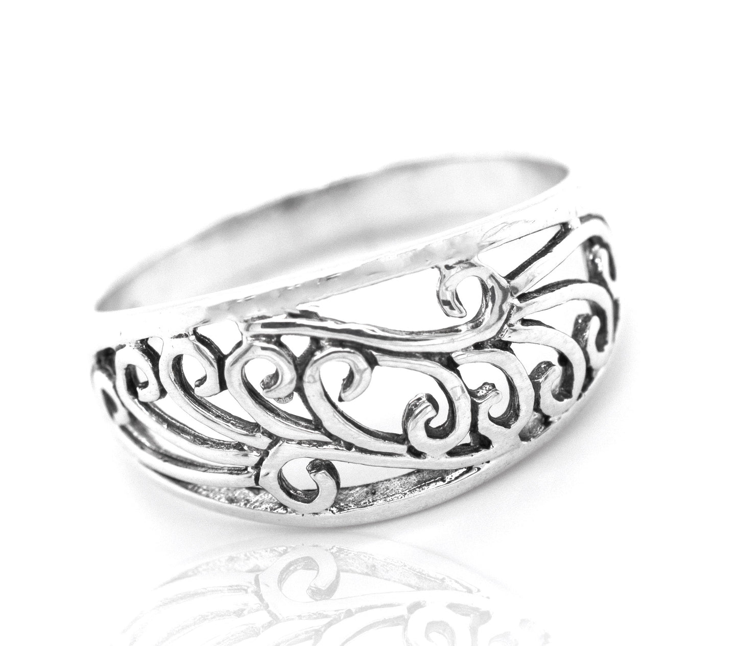 An art nouveau-styled Super Silver Sweeping Domed Filigree Ring with a swirl design.