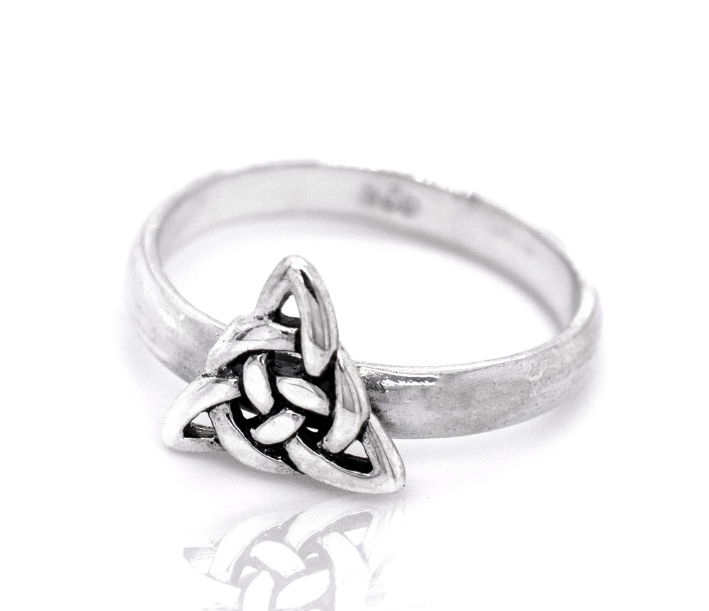 A cultural-inspired Dainty Celtic Triangle Ring with a celtic knot design.