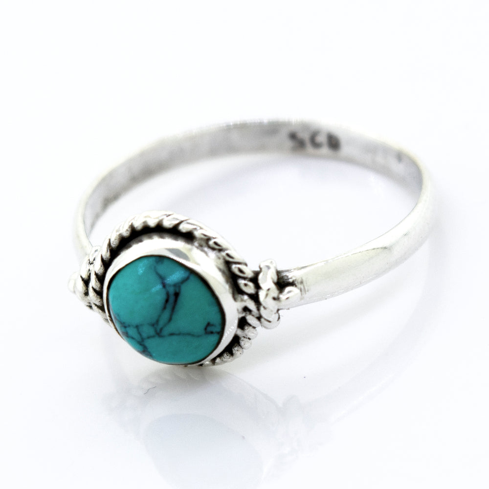 A Super Silver Simple Round Turquoise Ring With Rope Border.