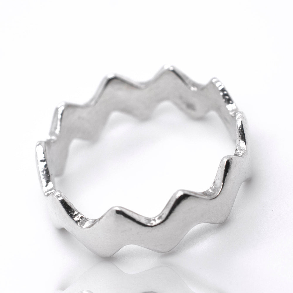 
                  
                    A trendy silver Modern Zig-Zag Ring with a stylish zig-zag design.
                  
                